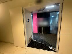 Peninsula Shopping Complex (D6), Office #484092561